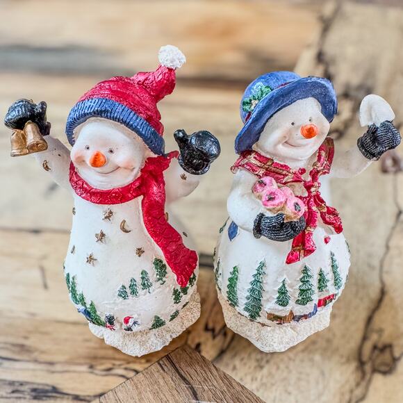 2002 Pair of Joyful Girl & Boy Snowmen Hand Painted Resin Figurines Holiday - Picture 6 of 7